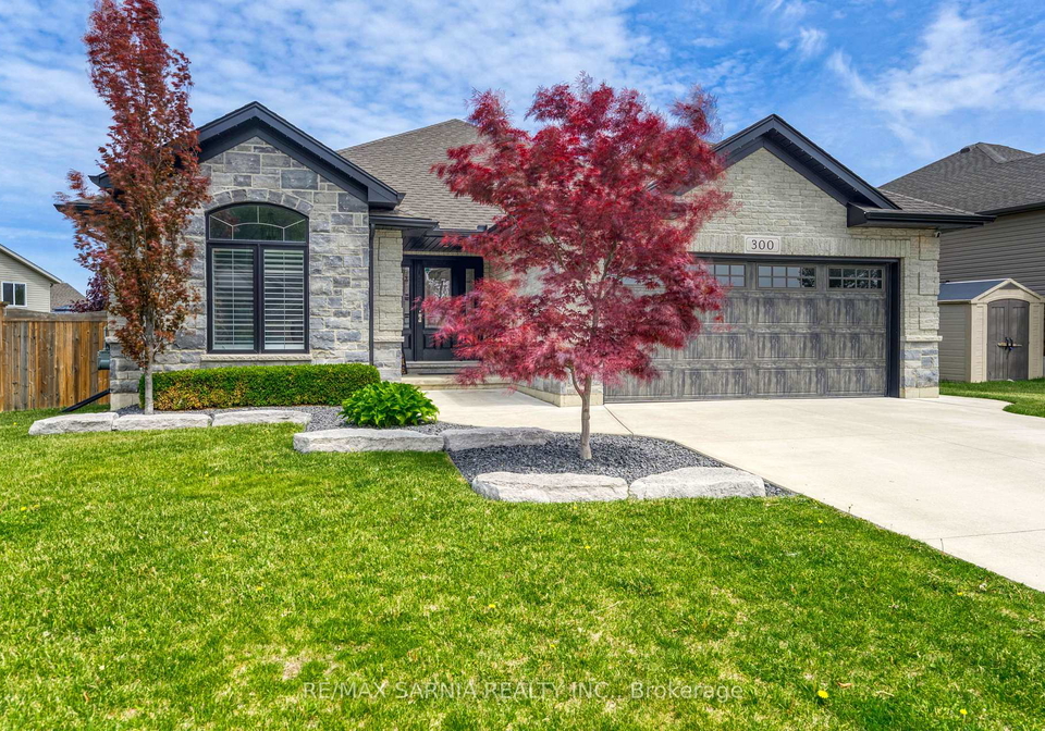 300-lexington-boulevard-st-clair-ontario-x13167850