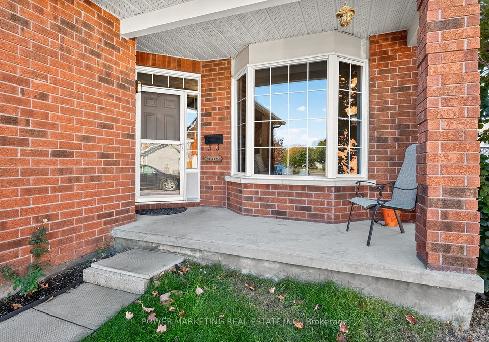 new-deighton-crescent-ottawa-ontario-x13167856