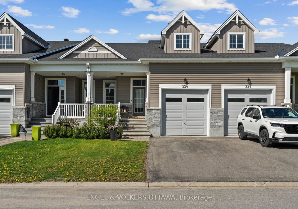 224-oxford-street-w-north-grenville-ontario-x13168136