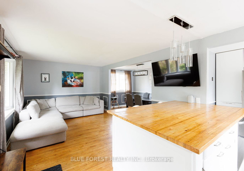 2-surrey-crescent-london-south-ontario-x13168162
