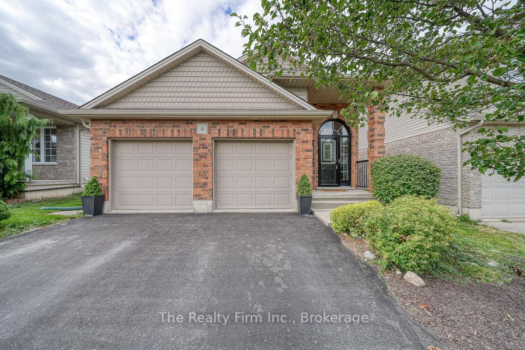 4-kerr-crescent-ingersoll-ontario-x13168376