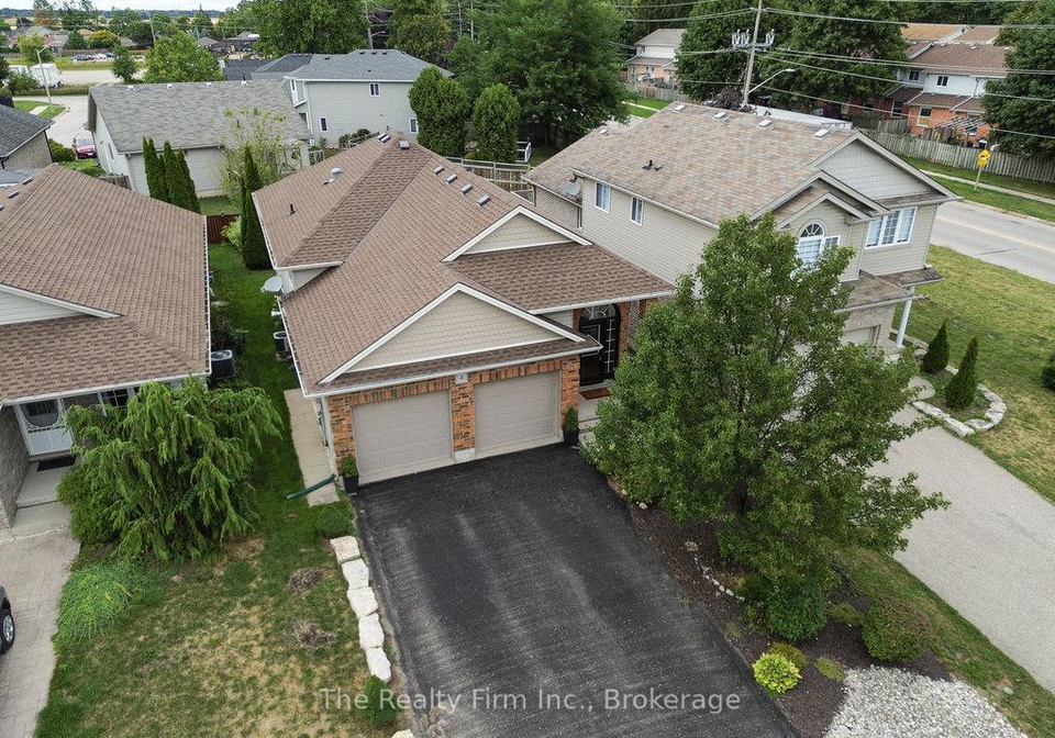 4-kerr-crescent-ingersoll-ontario-x13168376