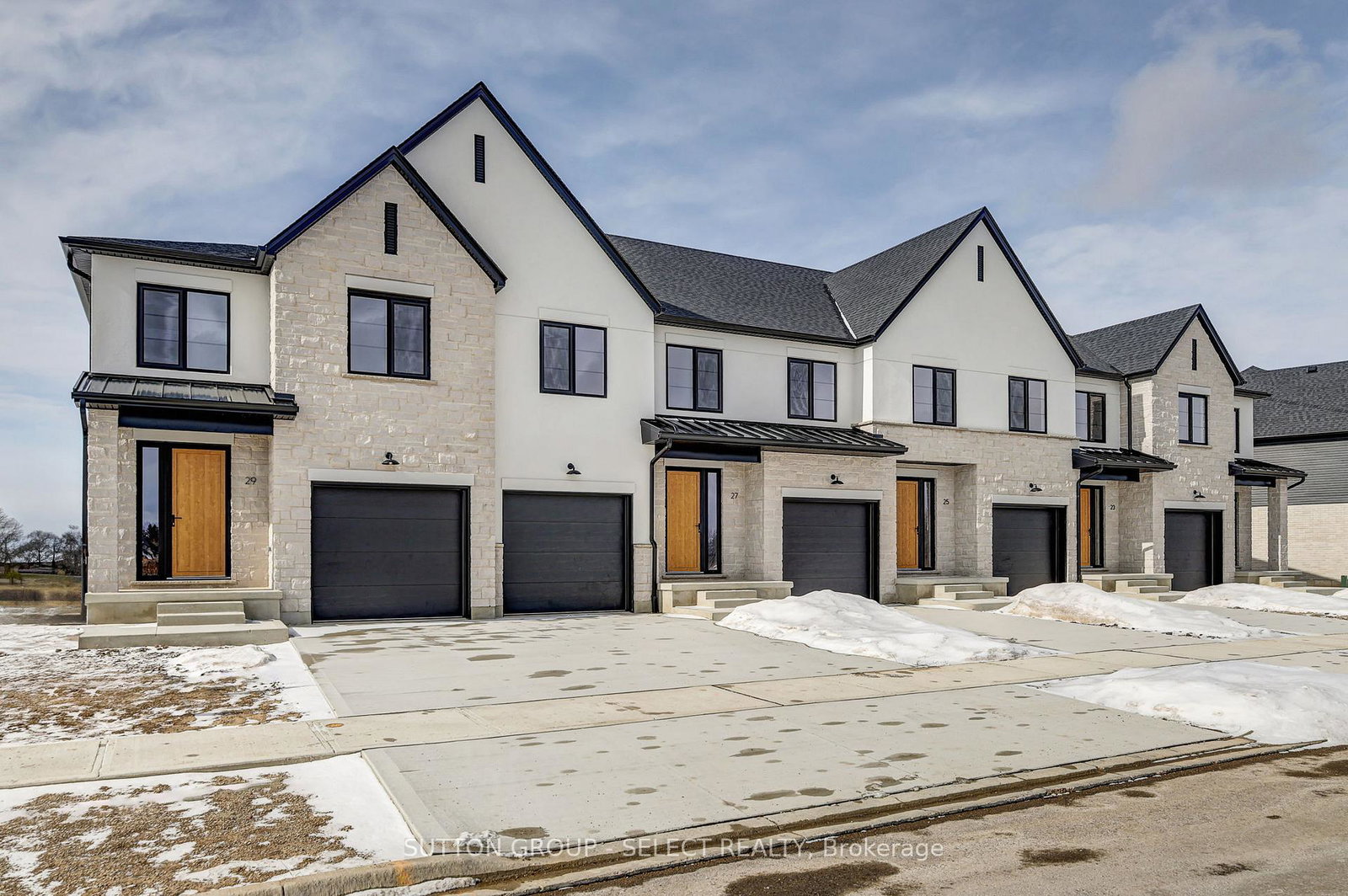 25-optimist-drive-southwold-ontario-x13168932