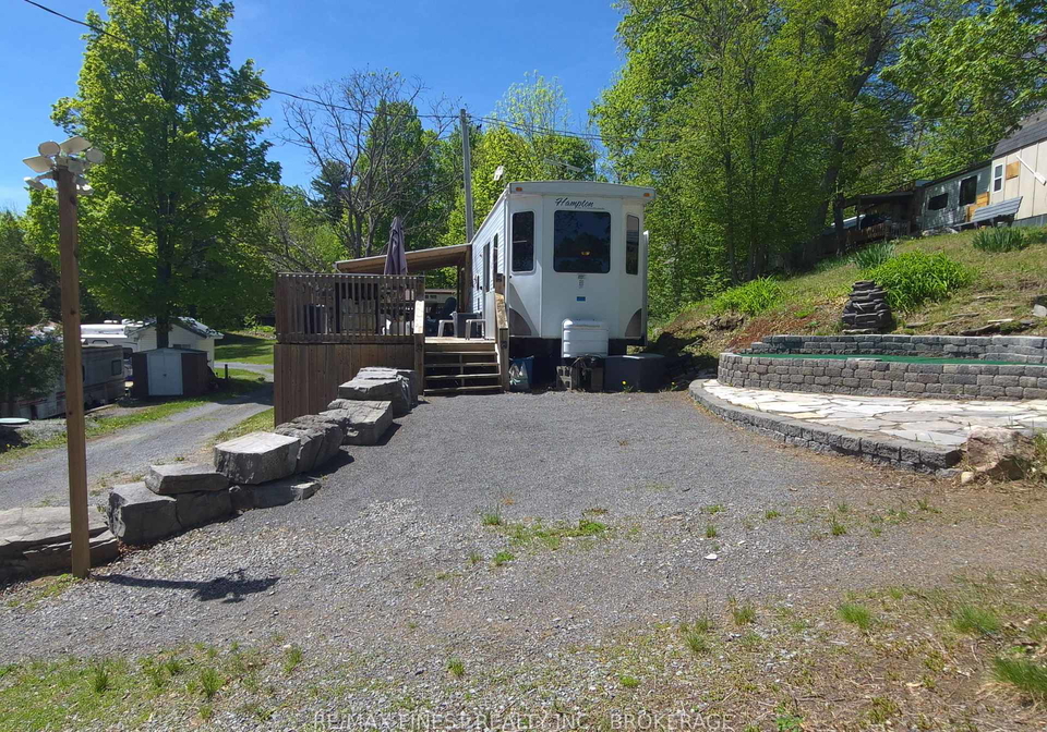 9-glenford-lane-frontenac-ontario-x13169098