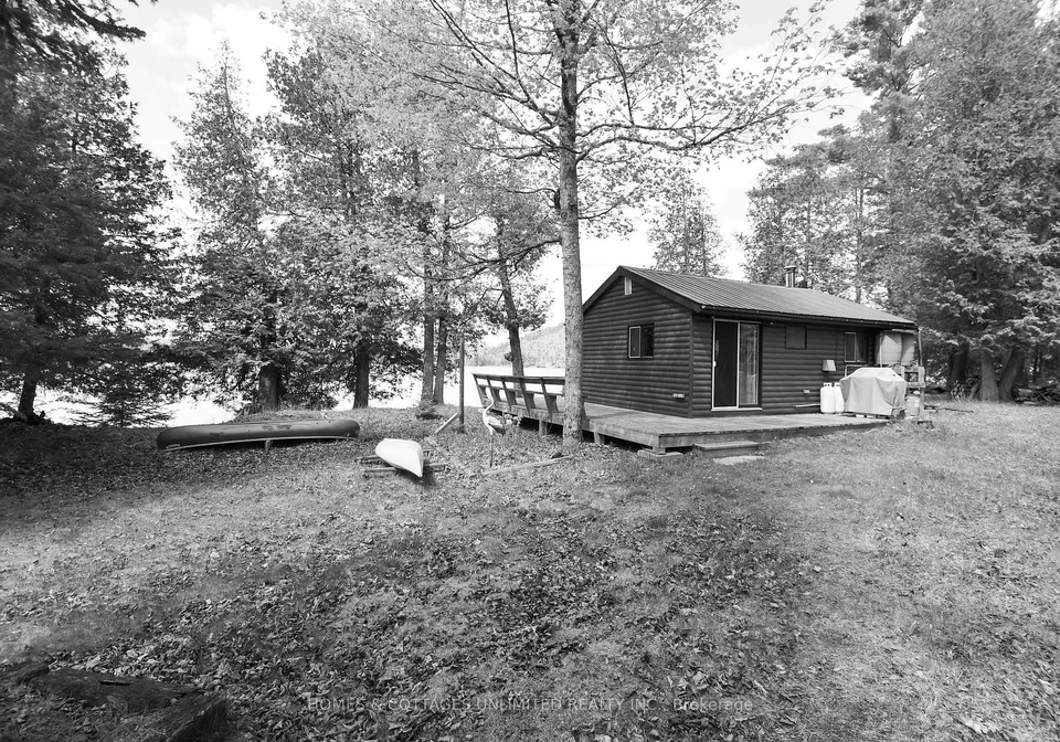 2102-clyde-lake-lane-lanark-highlands-ontario-x13169642