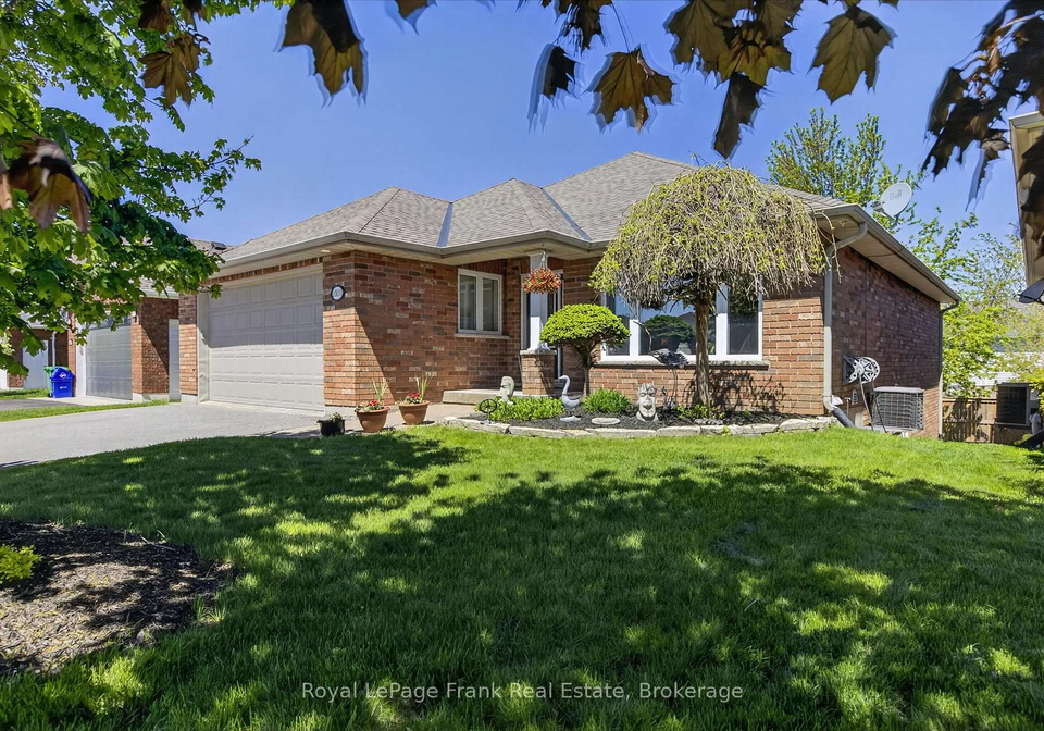 1333-ireland-drive-peterborough-ontario-x13169714