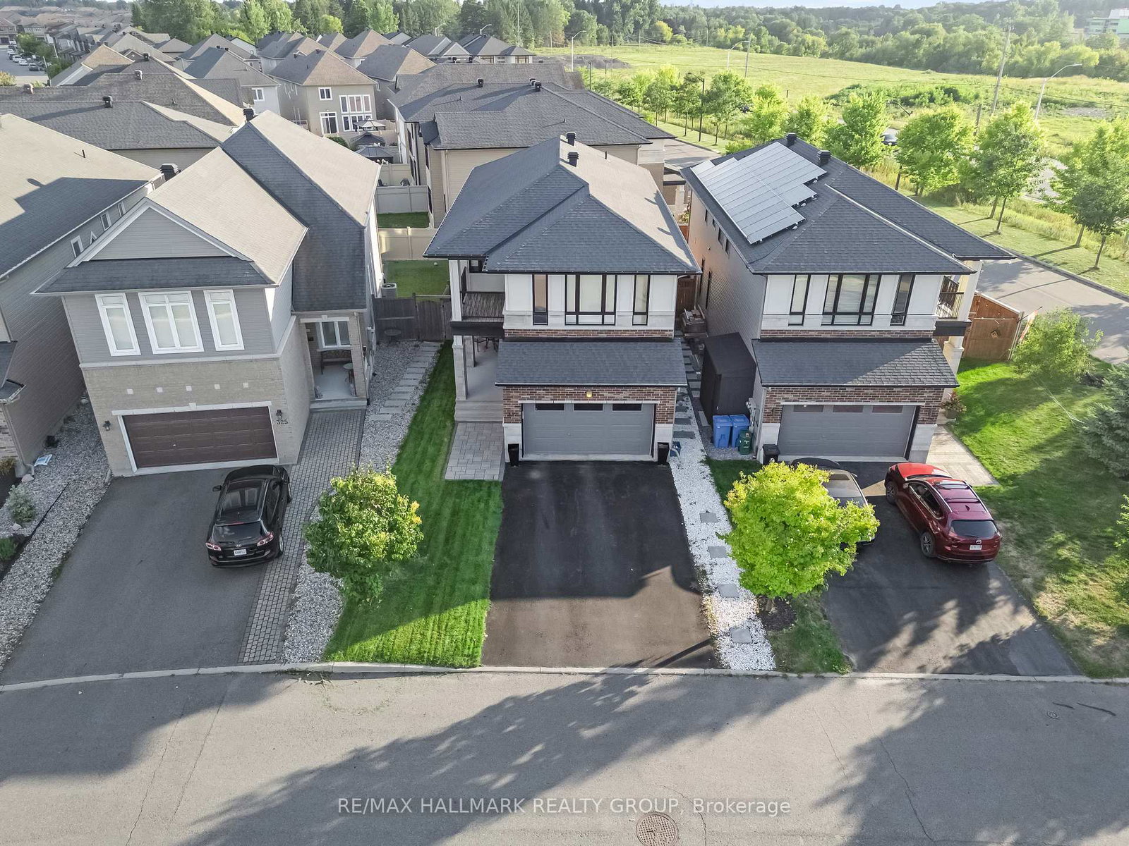 327-ballinville-circle-ottawa-ontario-x13169824