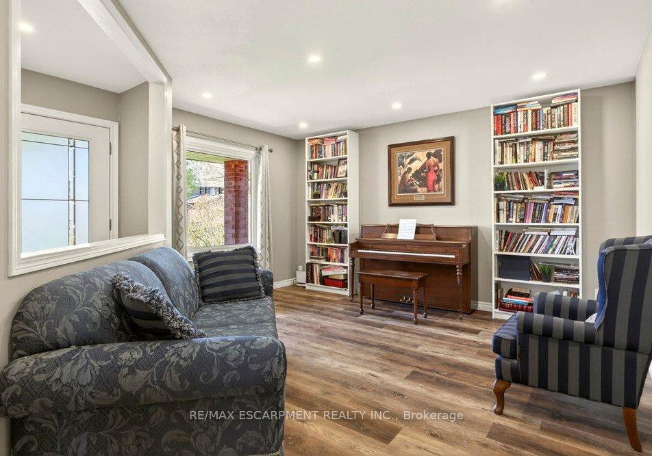 72-gurnett-drive-hamilton-ontario-x13170062