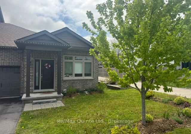 28-curtis-street-prince-edward-county-ontario-x13170330
