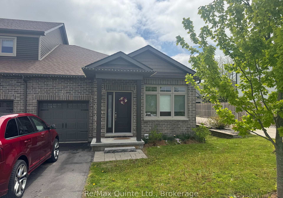 28-curtis-street-prince-edward-county-ontario-x13170330