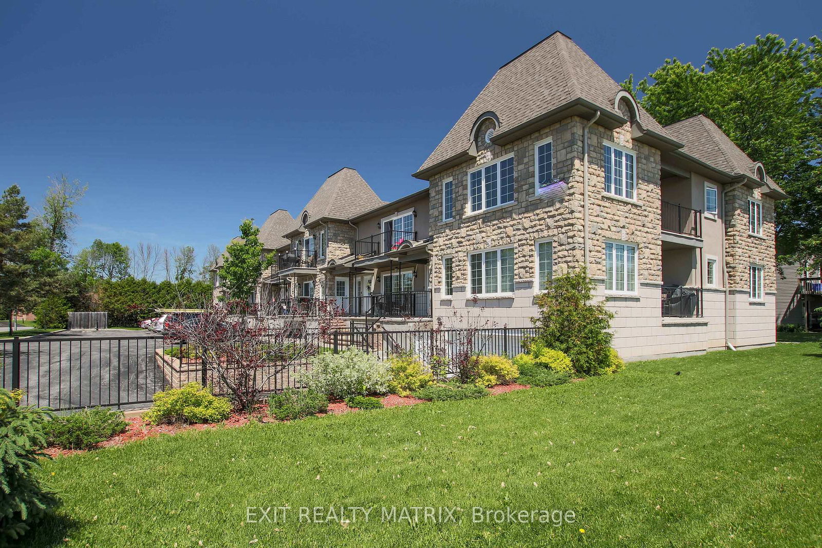 92-lapointe-street-russell-ontario-x13170350