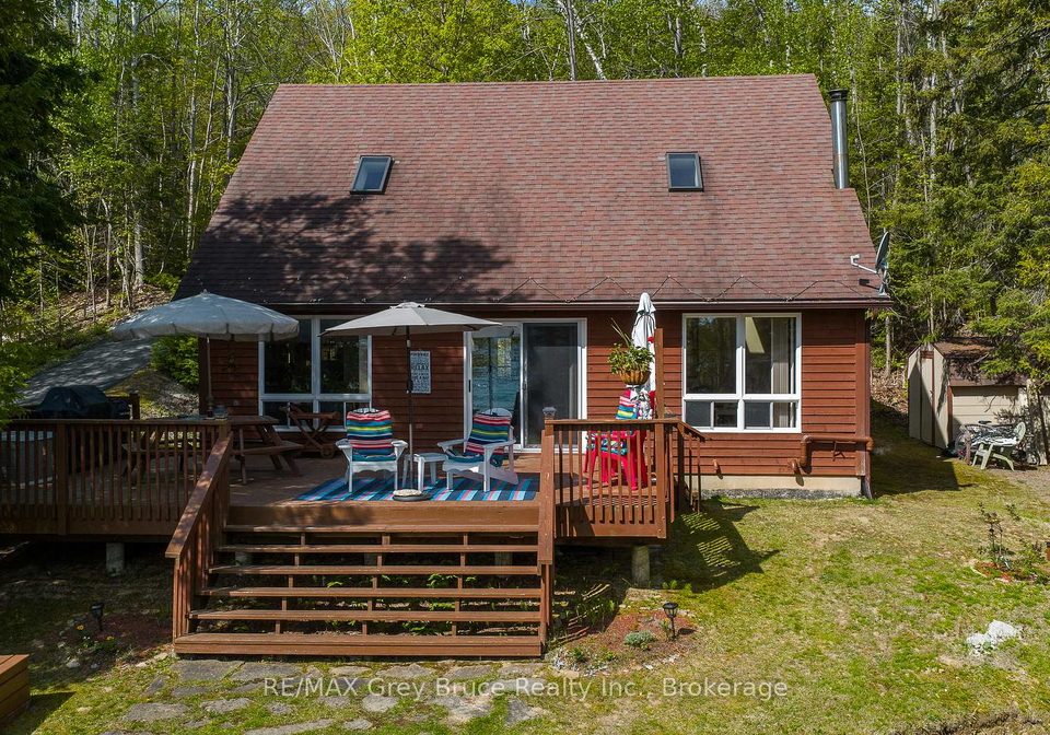 504629-grey-road-1-georgian-bluffs-ontario-x13170388