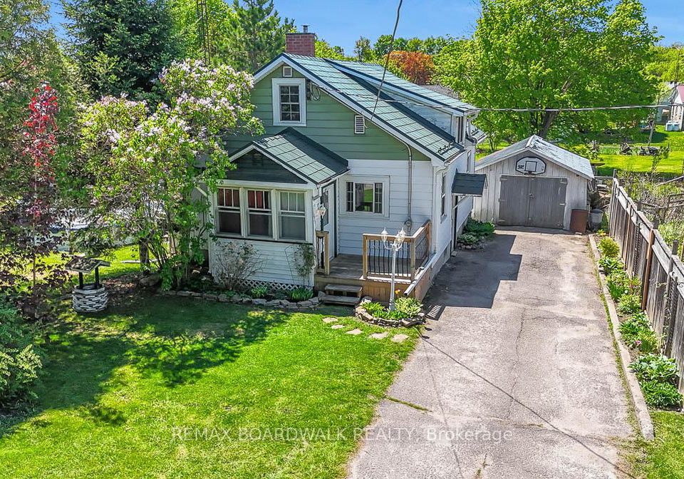 96-york-street-lanark-highlands-ontario-x13170494
