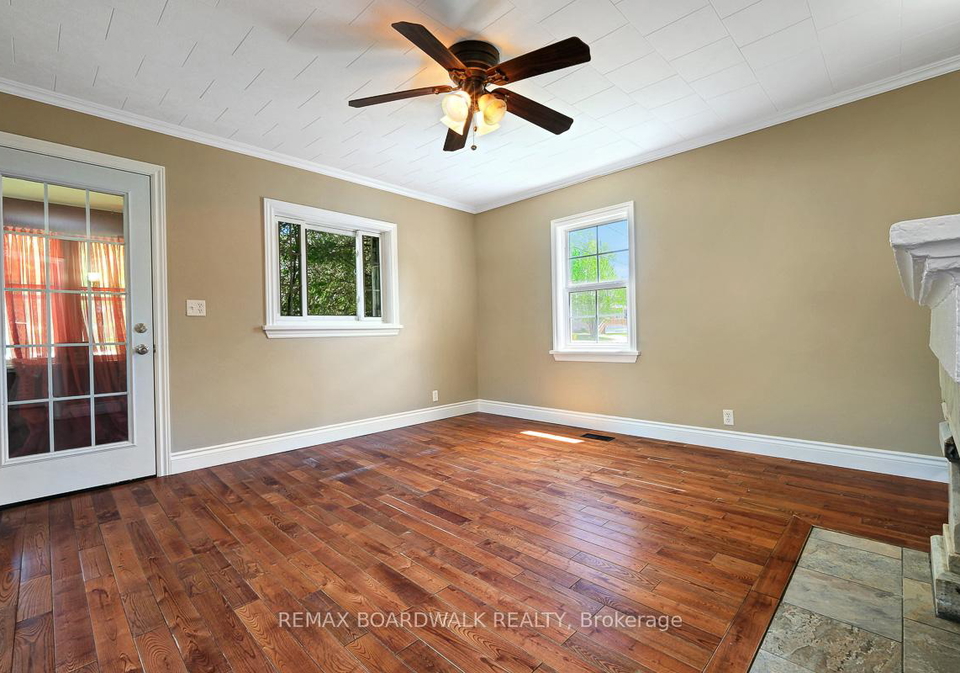 96-york-street-lanark-highlands-ontario-x13170494