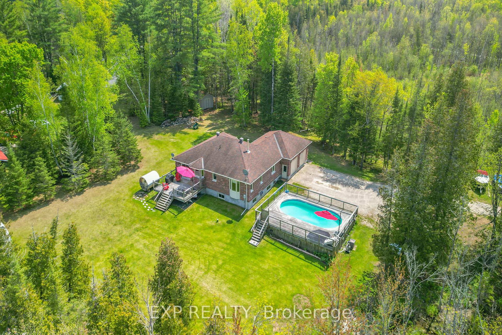 2186-clyde-lake-road-lanark-highlands-ontario-x13170518