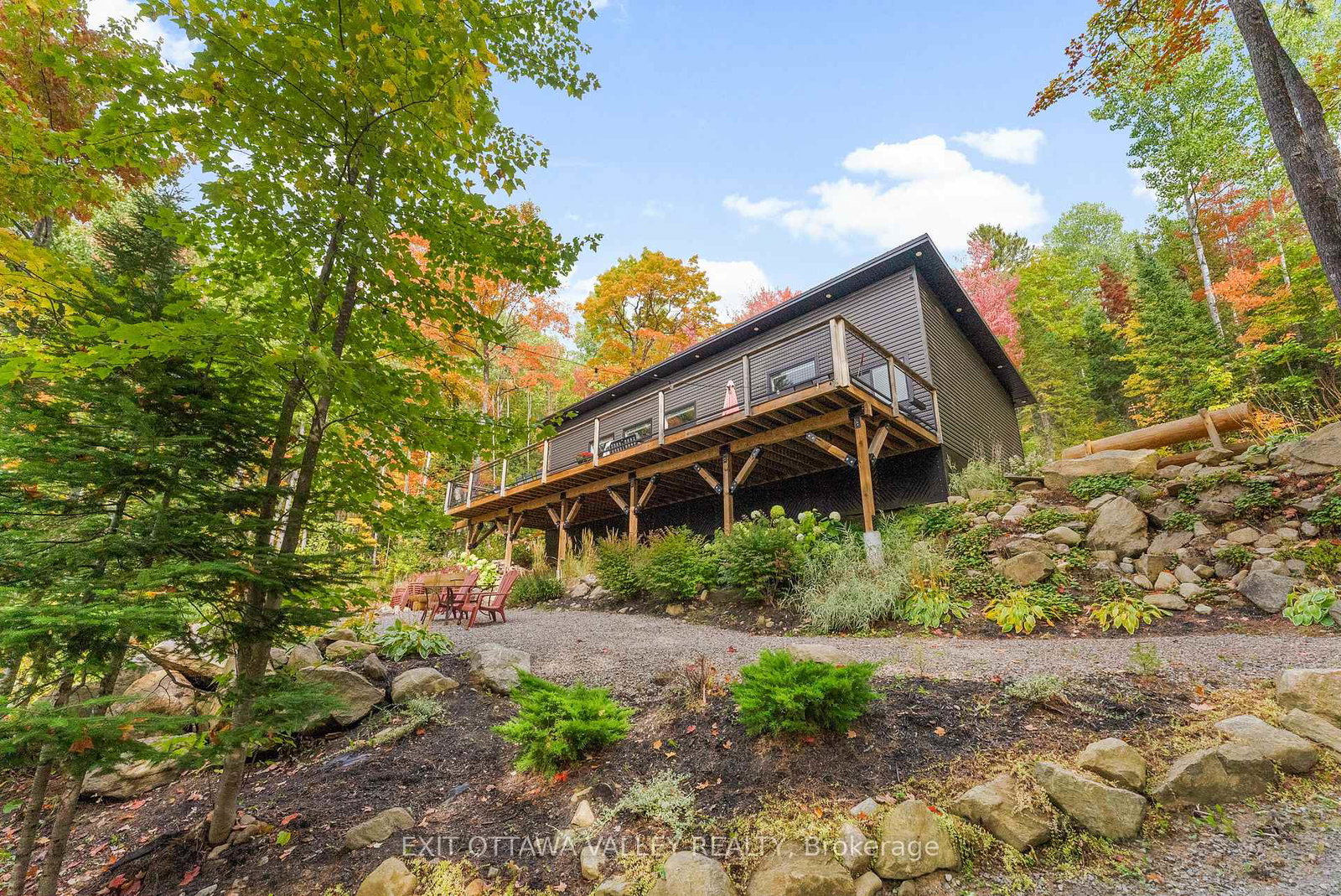 820-hopefield-road-e-madawaska-valley-ontario-x13170580