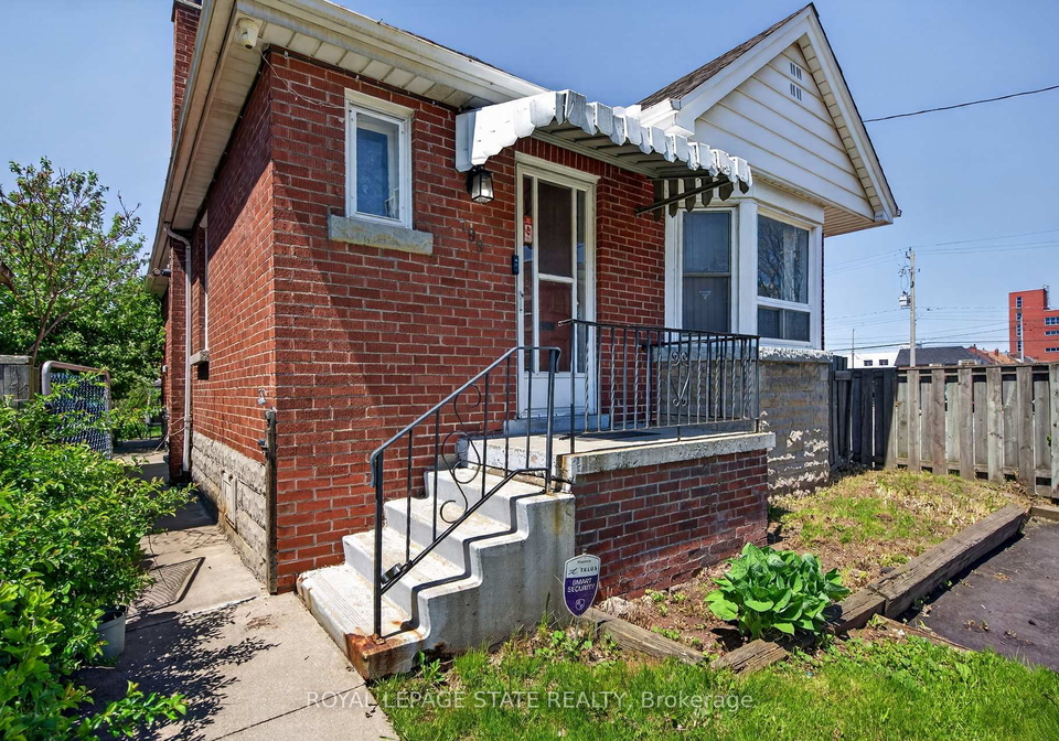 199-stirton-street-hamilton-ontario-x13170972