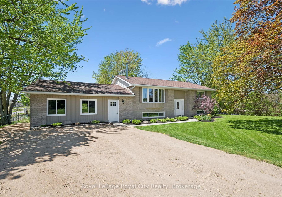 4-macdonald-street-centre-wellington-ontario-x13171022