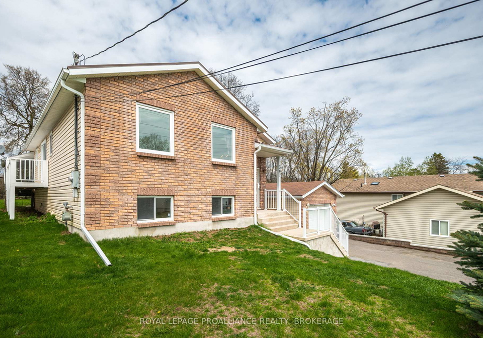 307-amherst-drive-loyalist-ontario-x13171094