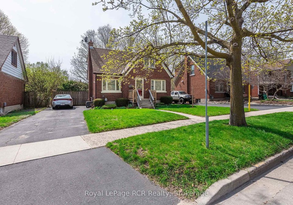 189-margaret-avenue-kitchener-ontario-x13171186