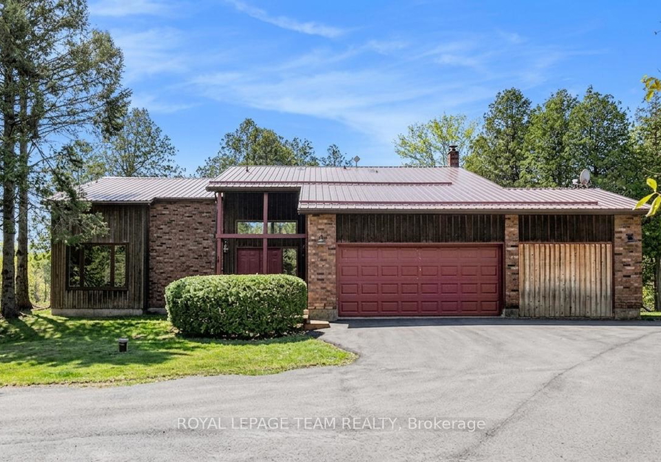 2249-mcgovern-road-w-north-grenville-ontario-x13171254
