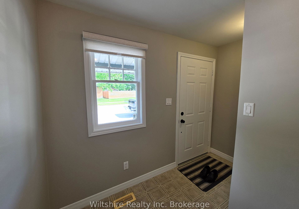 407-main-street-e-norwich-ontario-x13171270