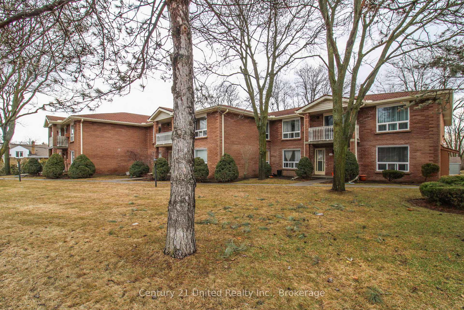 1110-clonsilla-avenue-peterborough-ontario-x13171320
