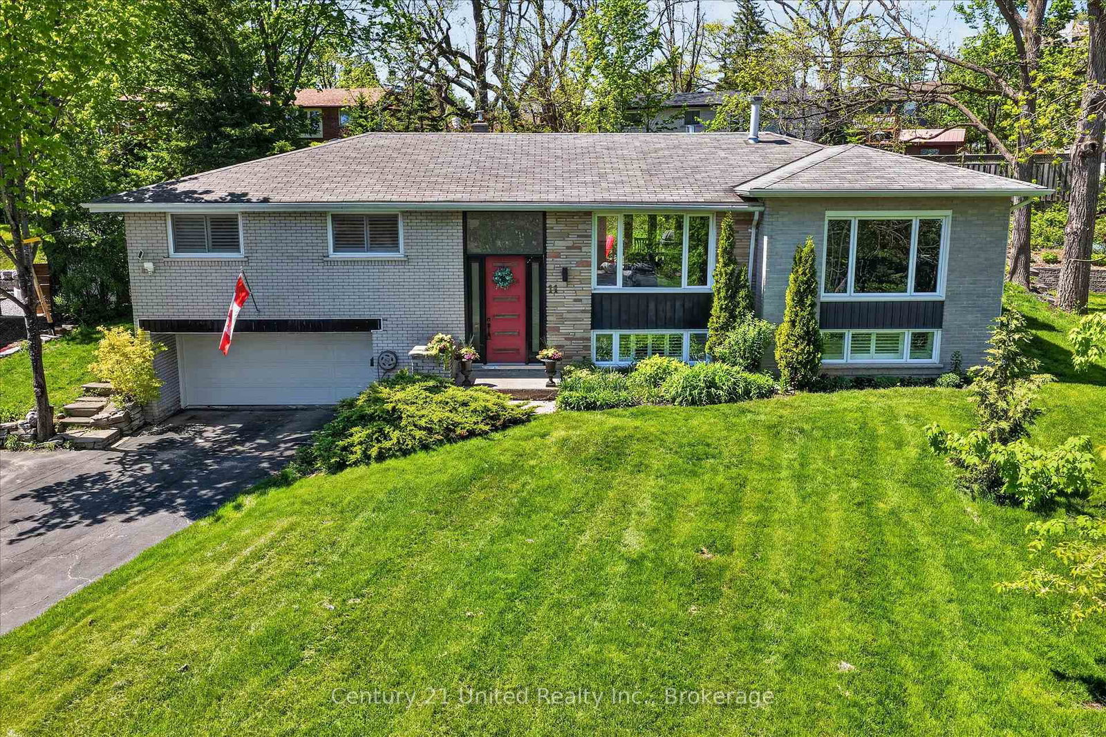 11-crestwood-avenue-peterborough-ontario-x13171380