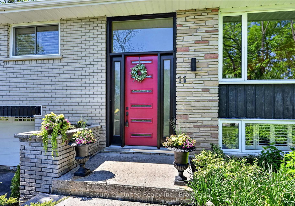 11-crestwood-avenue-peterborough-ontario-x13171380
