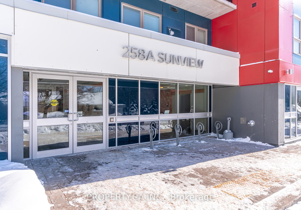 258a-sunview-street-waterloo-ontario-x13171384