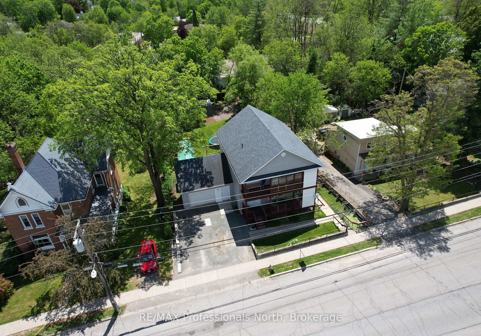 103-w-st-lawrence-street-w-centre-hastings-ontario-x13171392