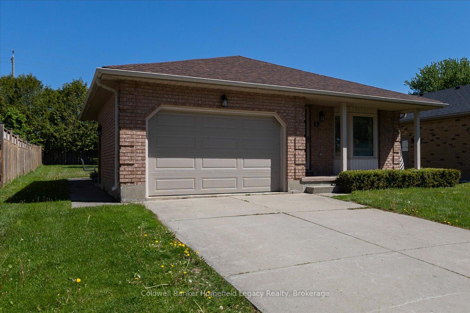 19-meadowridge-drive-st-marys-ontario-x13171552