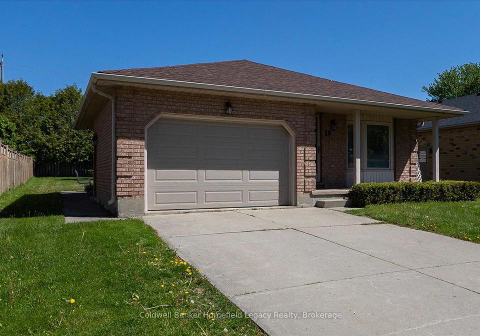 19-meadowridge-drive-st-marys-ontario-x13171552