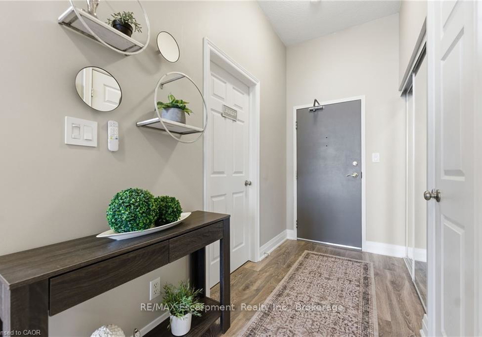 262-dundas-street-e-hamilton-ontario-x13171758
