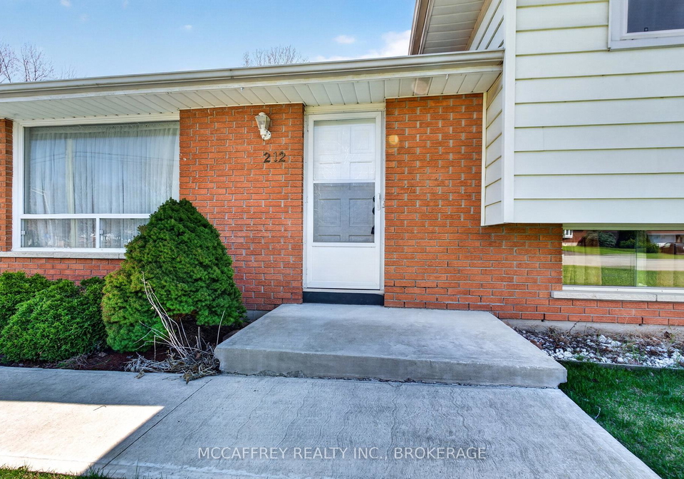 212-king-street-greater-napanee-ontario-x13171764