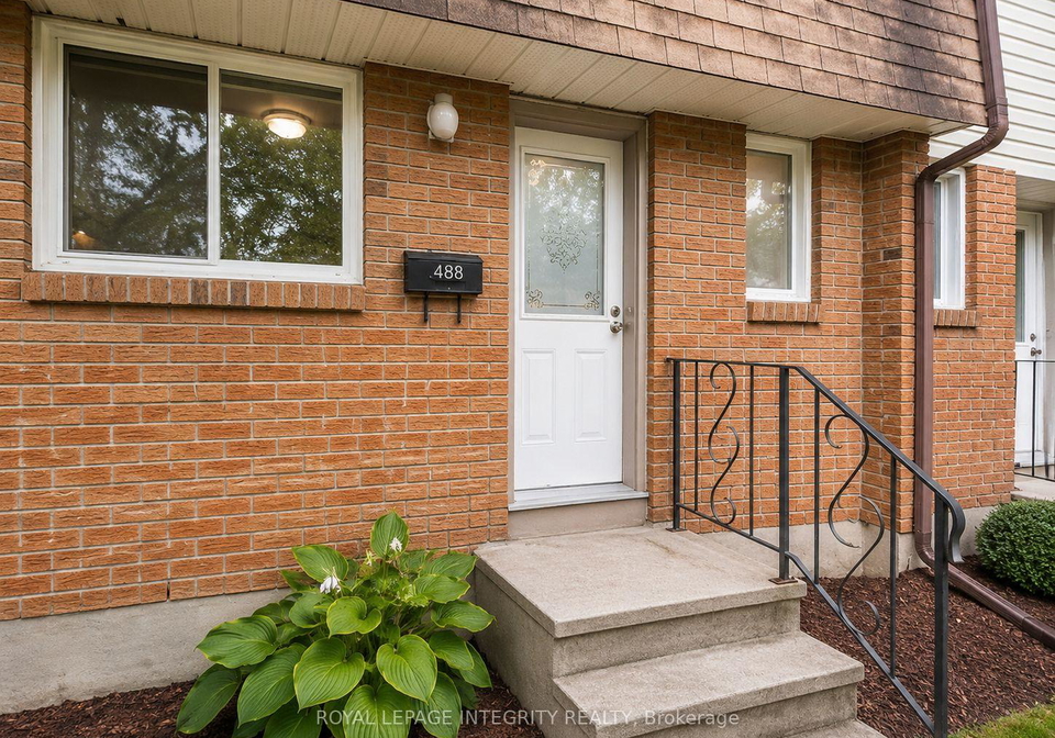 46-forester-crescent-ottawa-ontario-x13171830