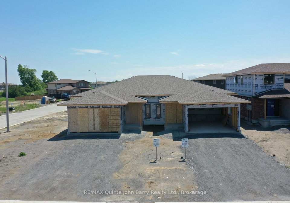 39-parkland-circle-quinte-west-ontario-x13171834