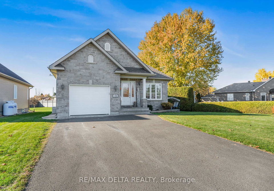 131-caledonia-road-the-nation-ontario-x13171836