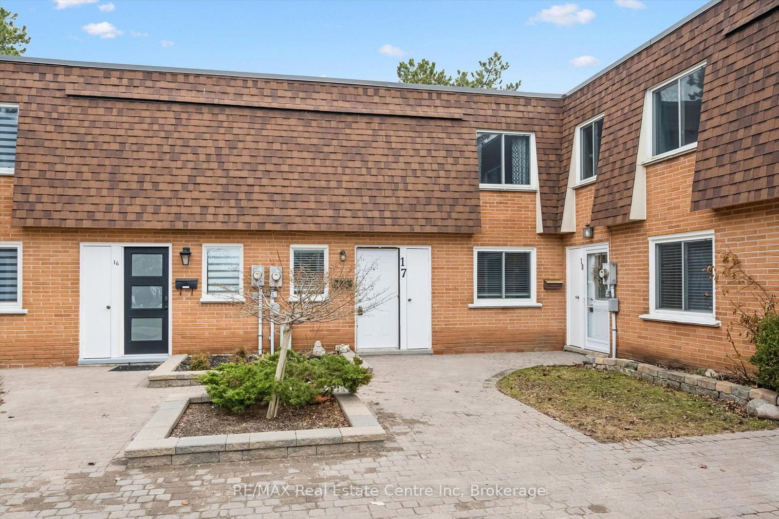 120-country-club-drive-guelph-ontario-x13171926