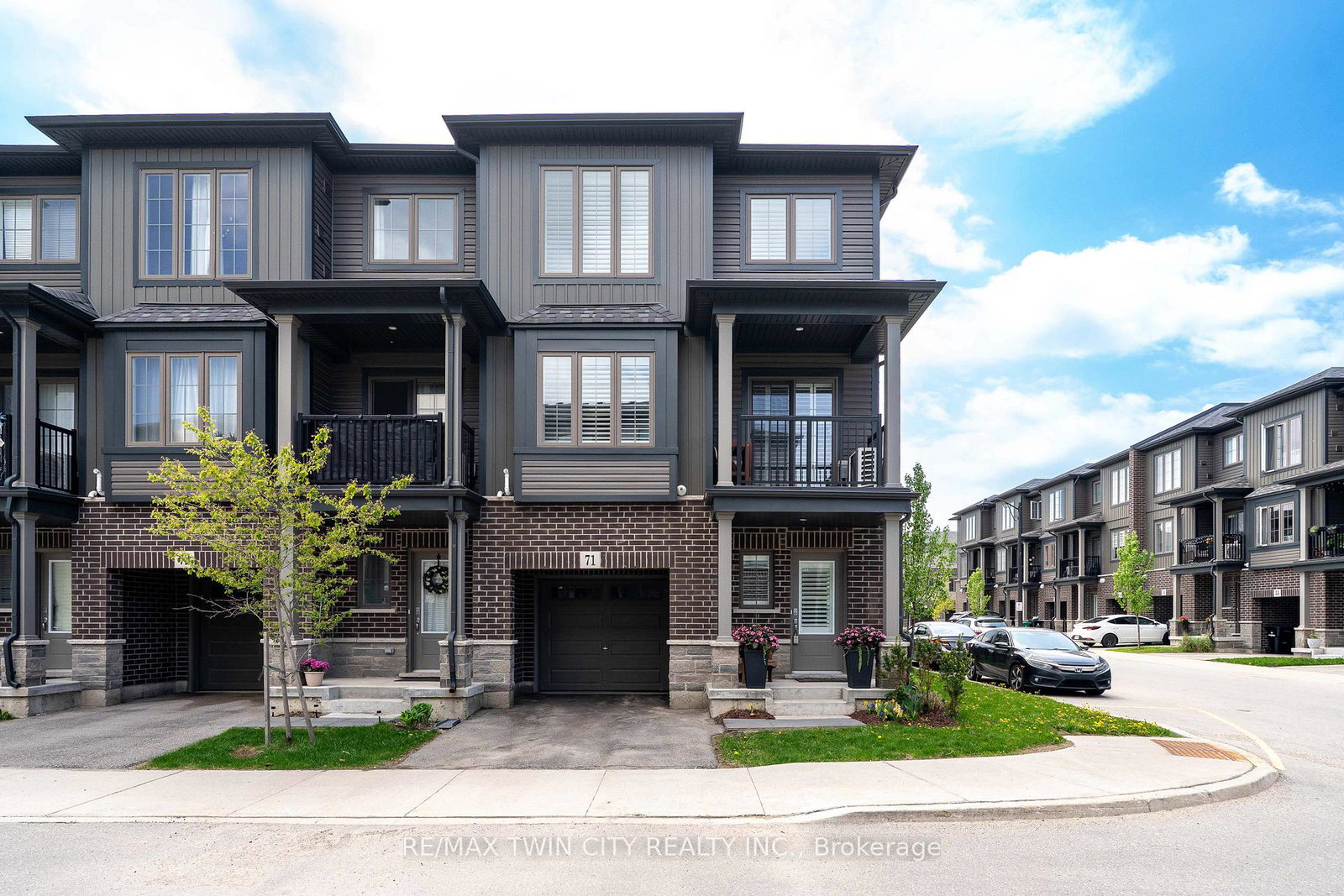 124-compass-trail-cambridge-ontario-x13172360