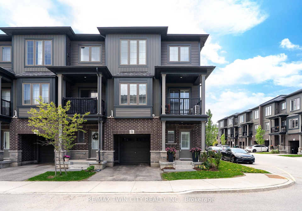 124-compass-trail-cambridge-ontario-x13172360