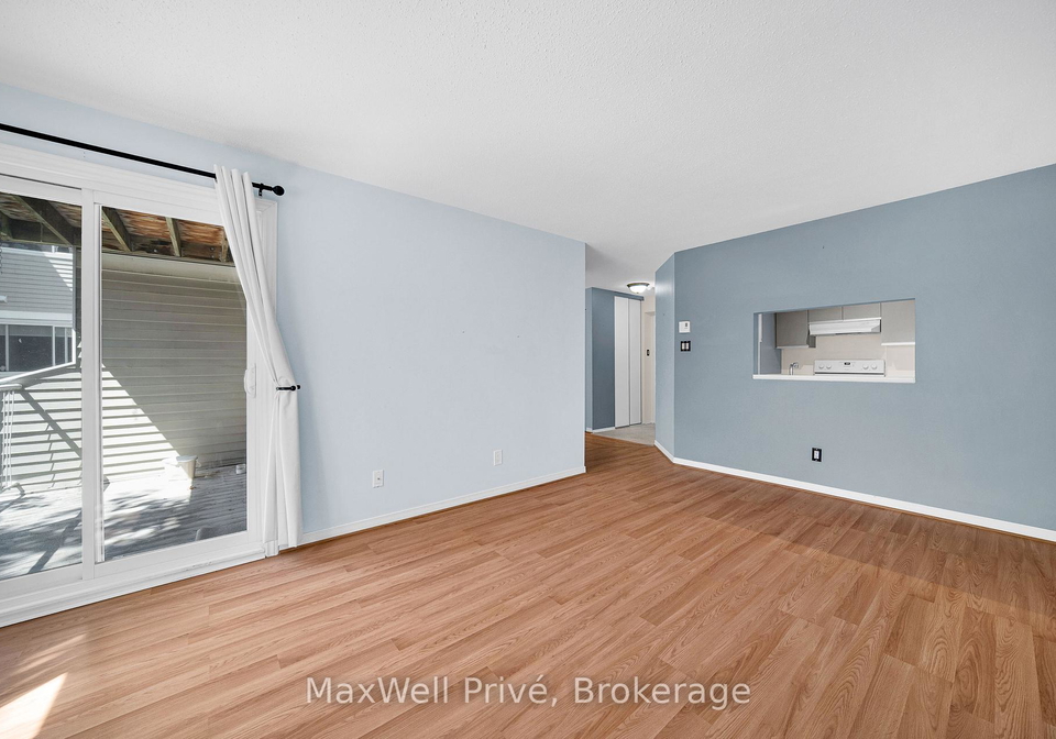 250-brittany-drive-ottawa-ontario-x13172364