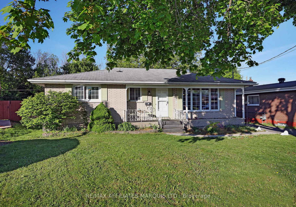428-bellevue-crescent-cornwall-ontario-x13172586