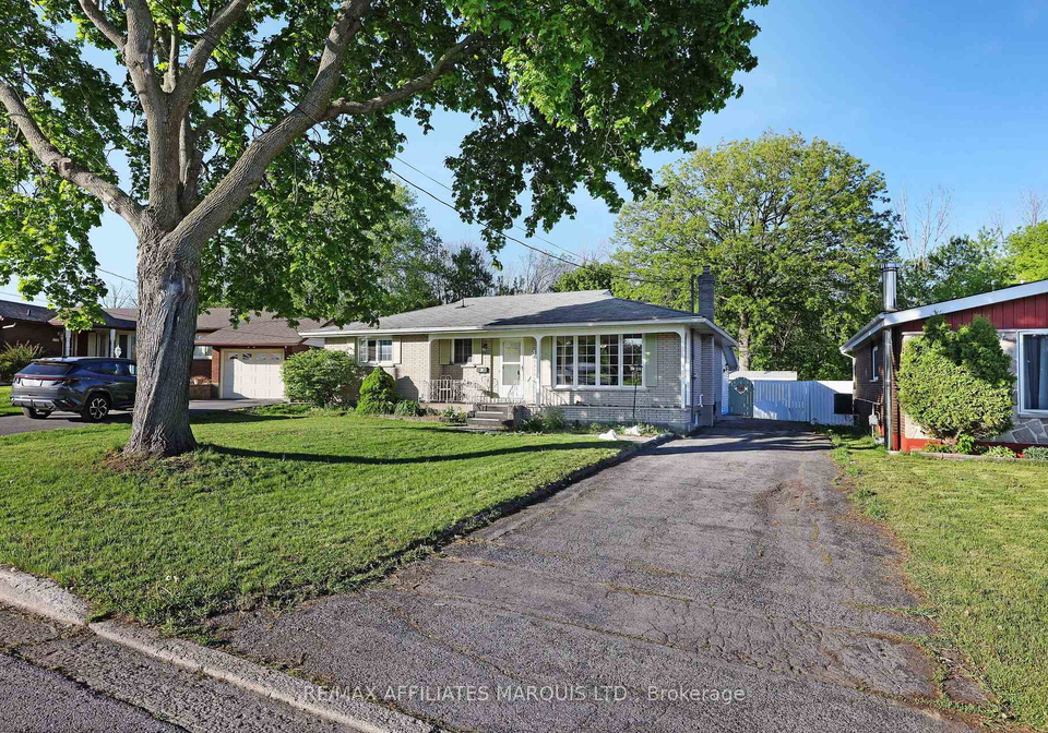 428-bellevue-crescent-cornwall-ontario-x13172586