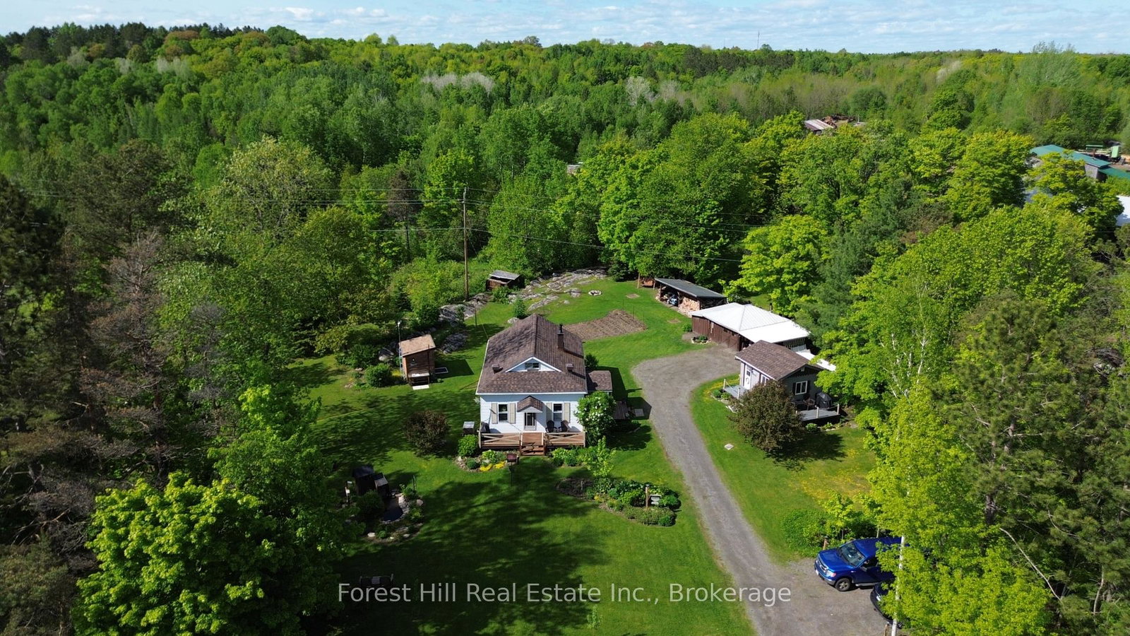 11588-highway-522-parry-sound-remote-area-ontario-x13172606