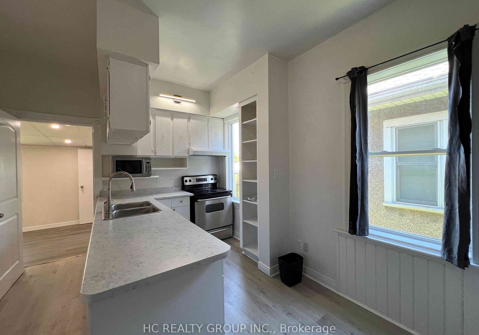 37-empress-avenue-london-north-ontario-x13172756