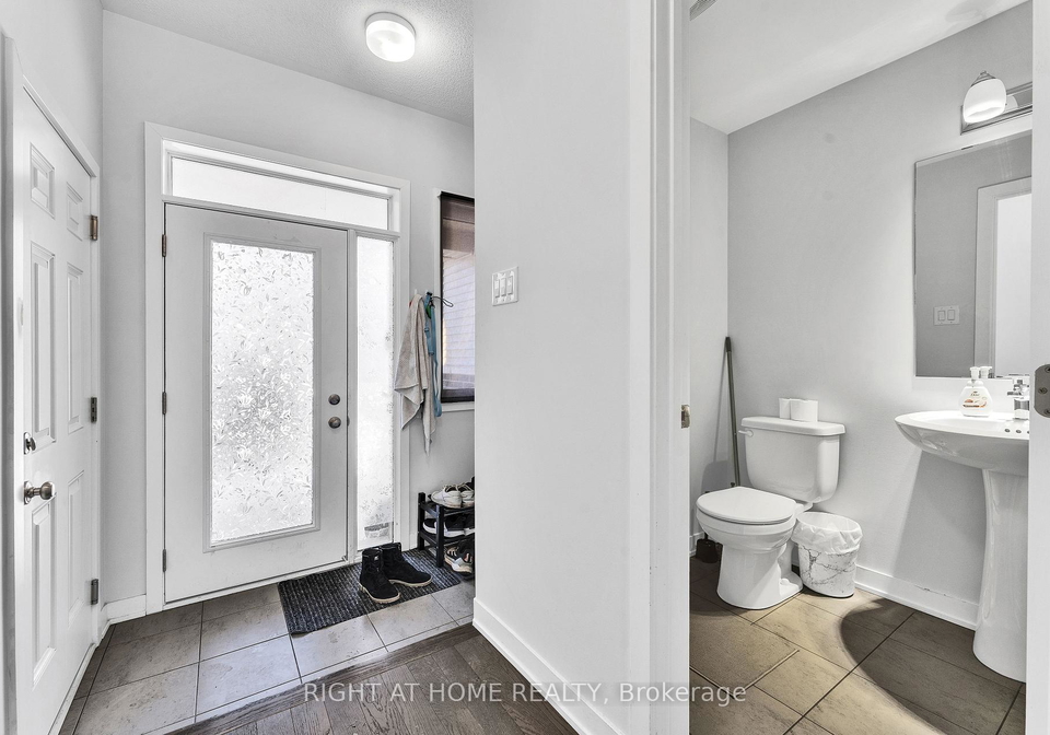 67-kindred-row-ottawa-ontario-x13172782