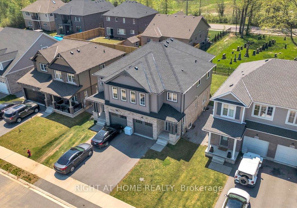 9338-white-oak-avenue-niagara-falls-ontario-x13172844