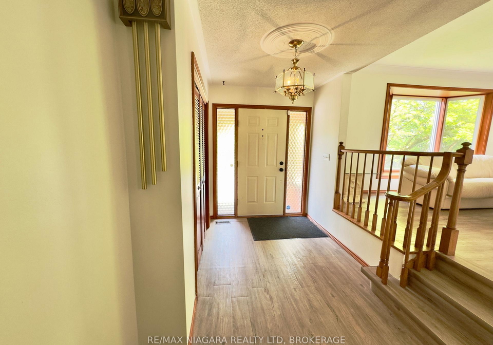 4-trillium-lane-st-catharines-ontario-x13172914