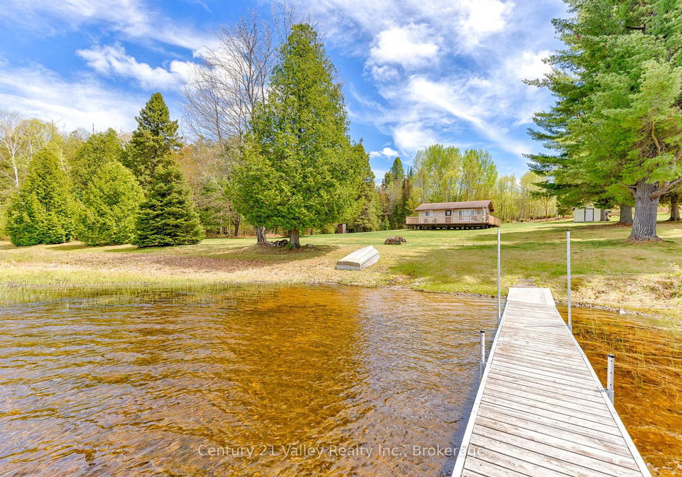 89a-lake-lapinskie-lane-madawaska-valley-ontario-x13173068